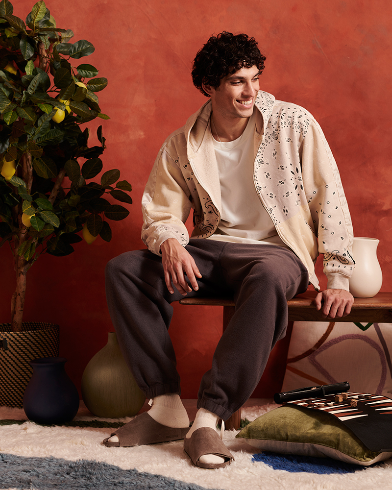 موقع Mr Porter يقدّم مجموعة راقية من الملابس والاكسسوارات بمناسبة شهر رمضان المبارك